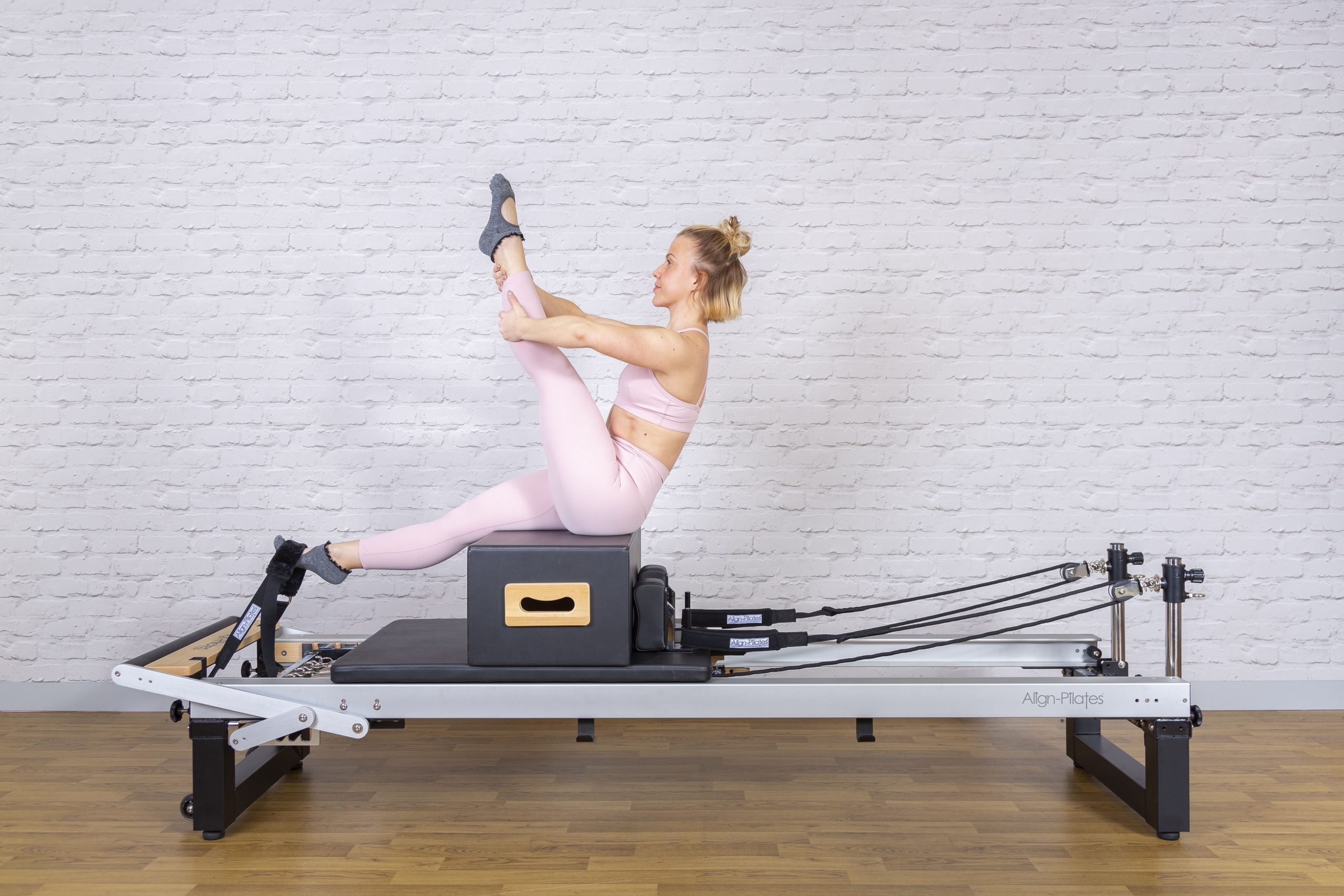 Zit box voor pilatesreformer van het merk Align-Pilates