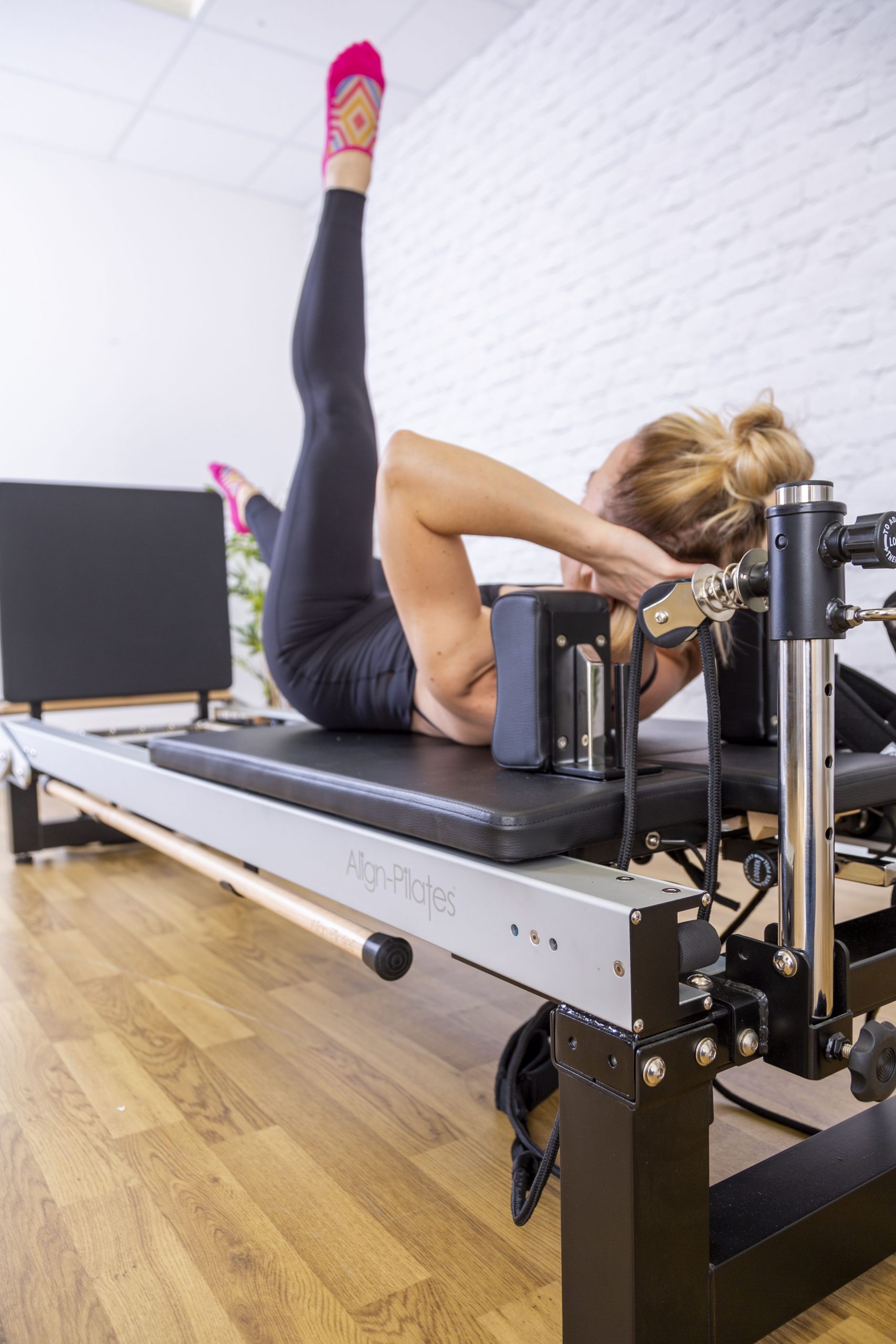 A8 Pro Pilates Reformer Low Leg Bundle op Yoga-Pilatesshop A8 Pro Pilates Reformer Low Leg Bundle op Yoga-Pilatesshop