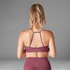 Deze elegante Sport BH Tavi Noir 'Studio' is nu verkrijgbaar bij Yoga-Pilatesshop.nl Deze elegante Sport BH Tavi Noir 'Studio' is nu verkrijgbaar bij Yoga-Pilatesshop.nl