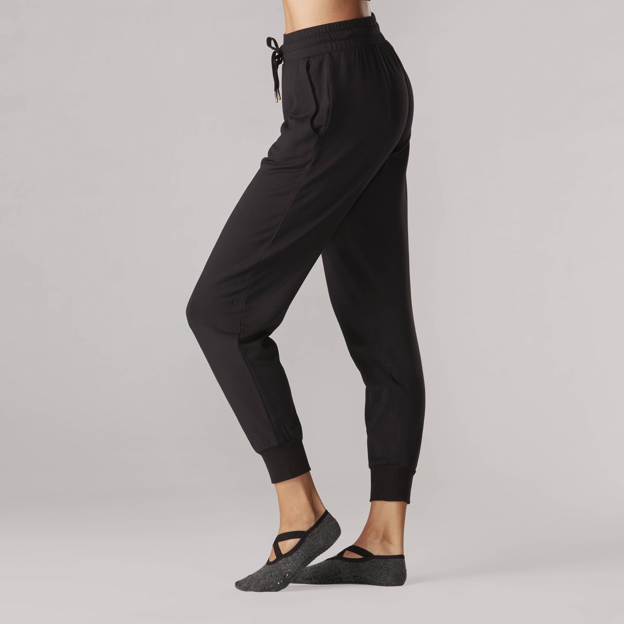 Cozy jogger is beschikbaar bij Yoga-Pilatesshop Cozy jogger is beschikbaar bij Yoga-Pilatesshop