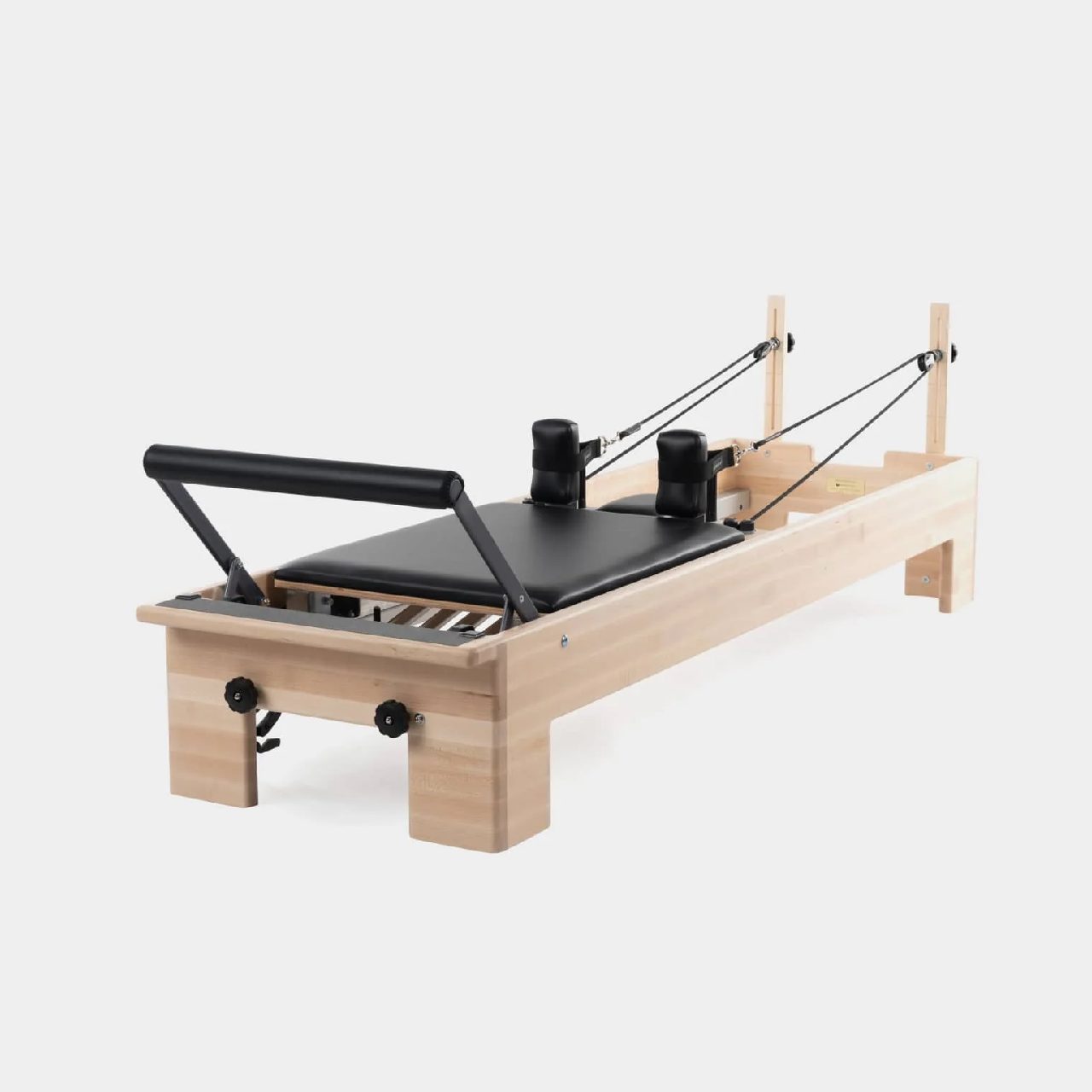 Studio Reformer® - Iconische en veelzijdige Pilates reformer | Balanced Body Studio Reformer® - Iconische en veelzijdige Pilates reformer | Balanced Body